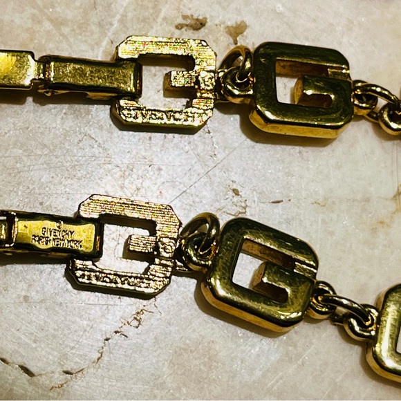 SET Givenchy gold tone G logo necklace & bracelet matching SET, stamped - EUC - Picture 10 of 11